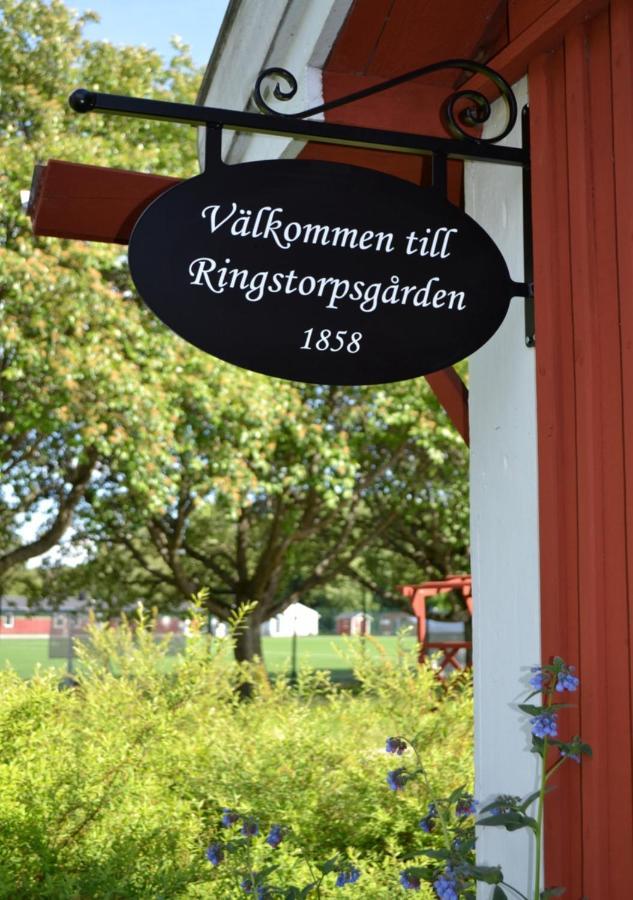 Rustik Stuga Med Lantlig Kaensla Naera Oerebro City Zewnętrze zdjęcie